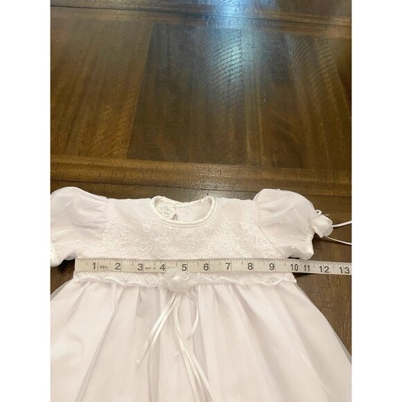 Vintage Religious Christening/Baptism Gown 3-6 Month White Embroidered Dress - Picture 6 of 6